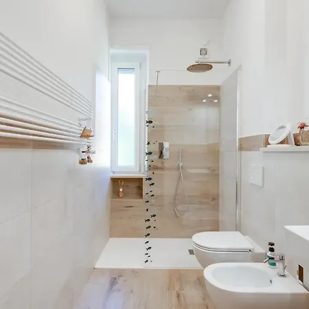Modern Flat With Ponte Vecchio Outside Your Door * Florens